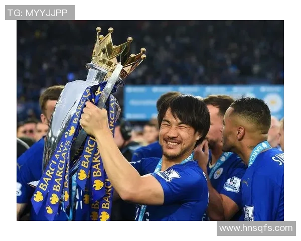 日本退役男足球星的辉煌历程与影响力解析 日本退役男足球星的辉煌历程与影响力解析