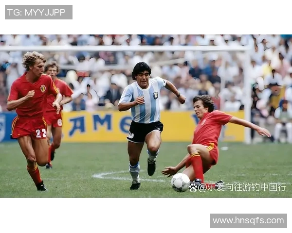 法国足球巨星奥洛特精彩瞬间展现速度与力量的完美结合