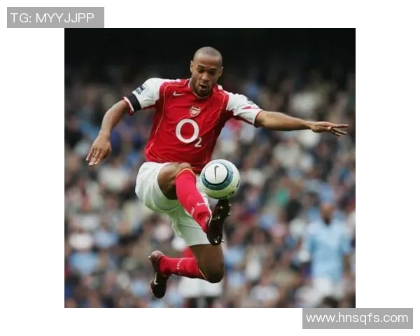 盘点当今足坛球星最爱穿的顶级足球鞋及其背后的品牌故事 盘点当今足坛球星最爱穿的顶级足球鞋及其背后的品牌故事